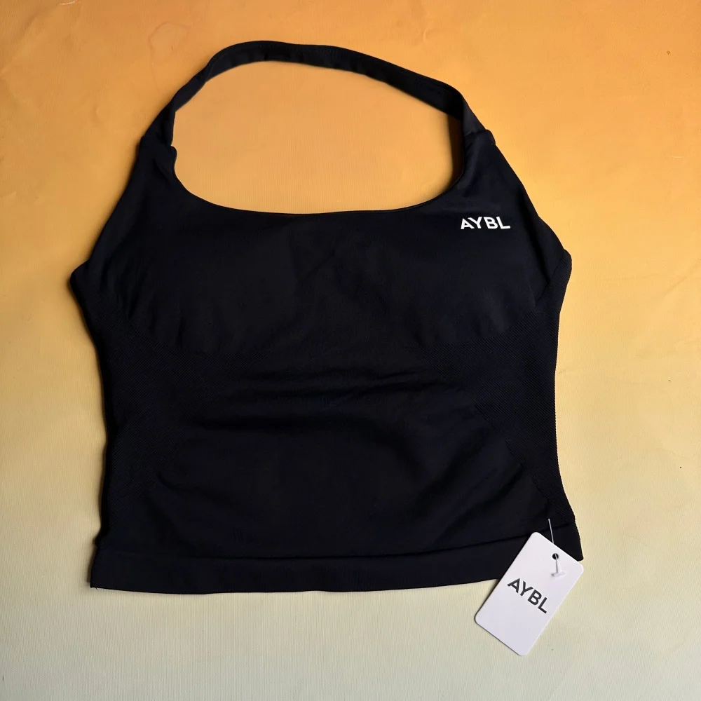 Brand Seamless Butt-Lifting Fashion Shorts, Camisole Sports Bra Set Moisture-Wicking Sports Underwear & Women's Yoga Wear