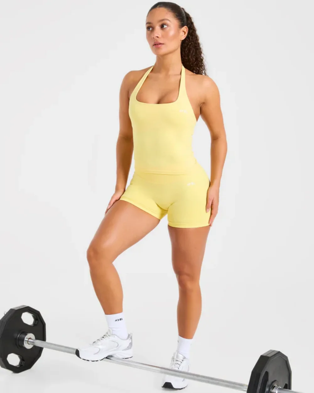 Brand Seamless Butt-Lifting Fashion Shorts, Camisole Sports Bra Set Moisture-Wicking Sports Underwear & Women's Yoga Wear